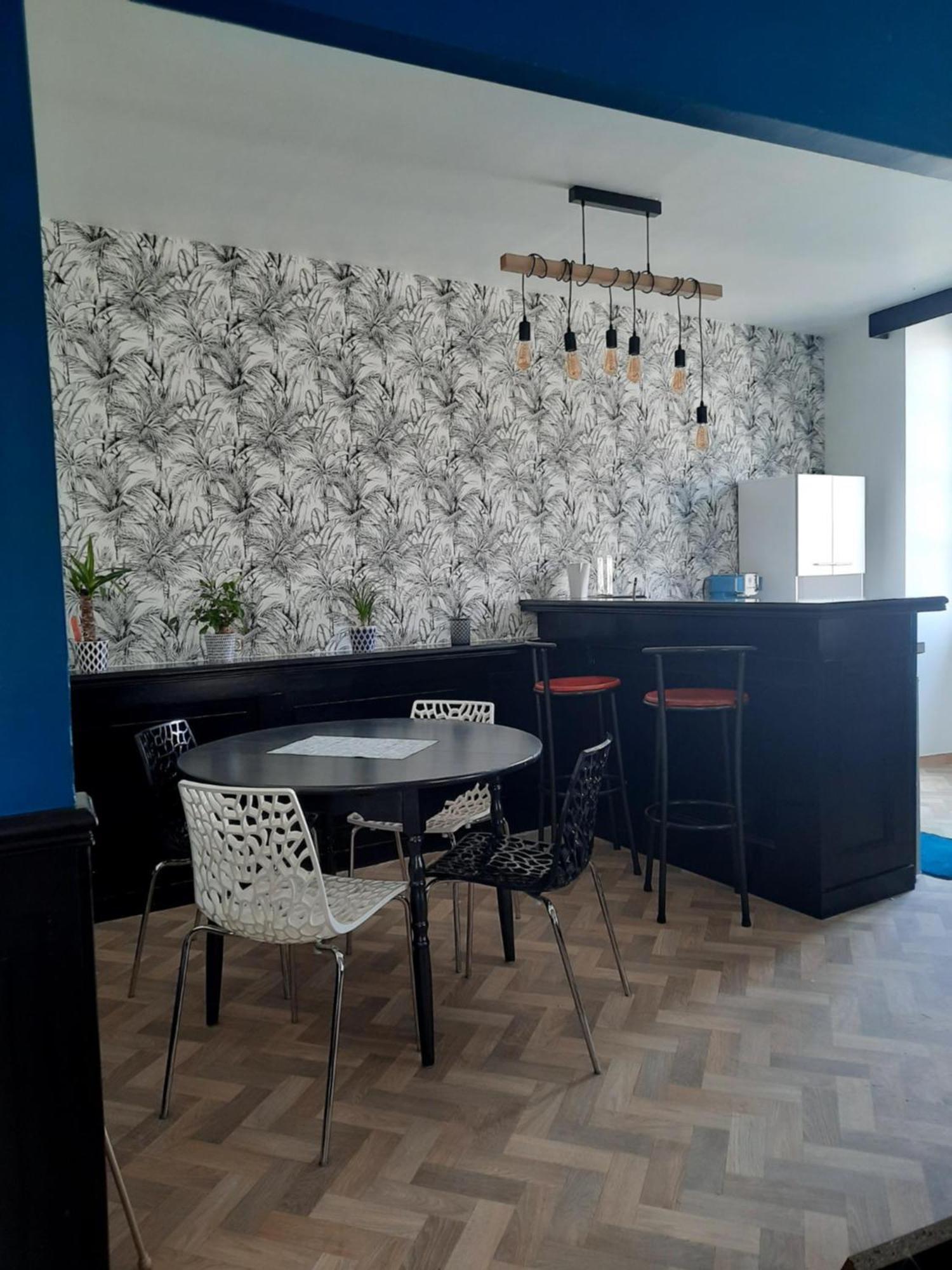 Duplex Place Du Marche Saint-Jean-d'Angely Ngoại thất bức ảnh